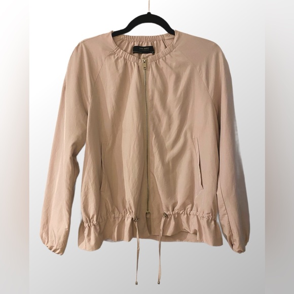 •SOLD•Zara light coat Size XS - Picture 1 of 2